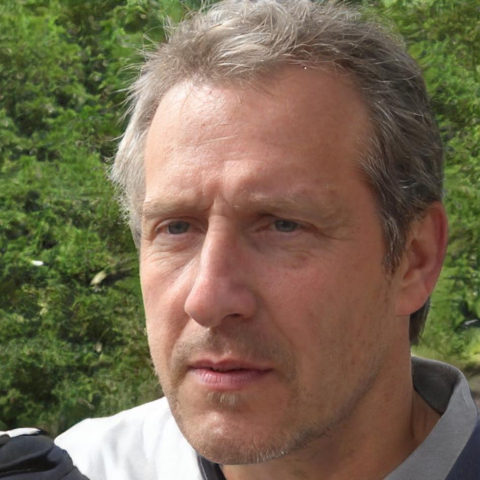 Dr. Alejandro Montero